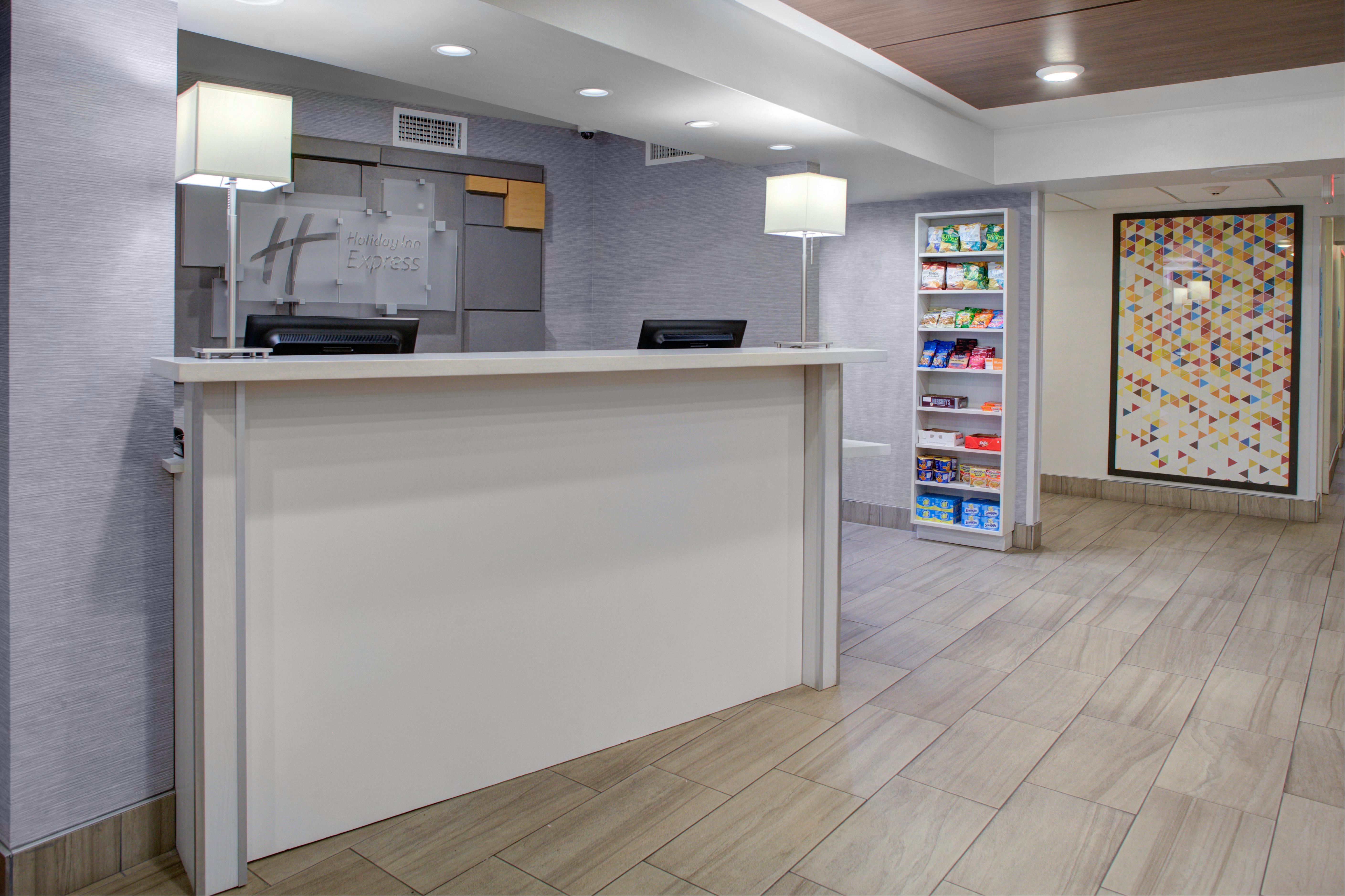 Holiday Inn Express Sedona - Oak Creek By Ihg Exterior photo